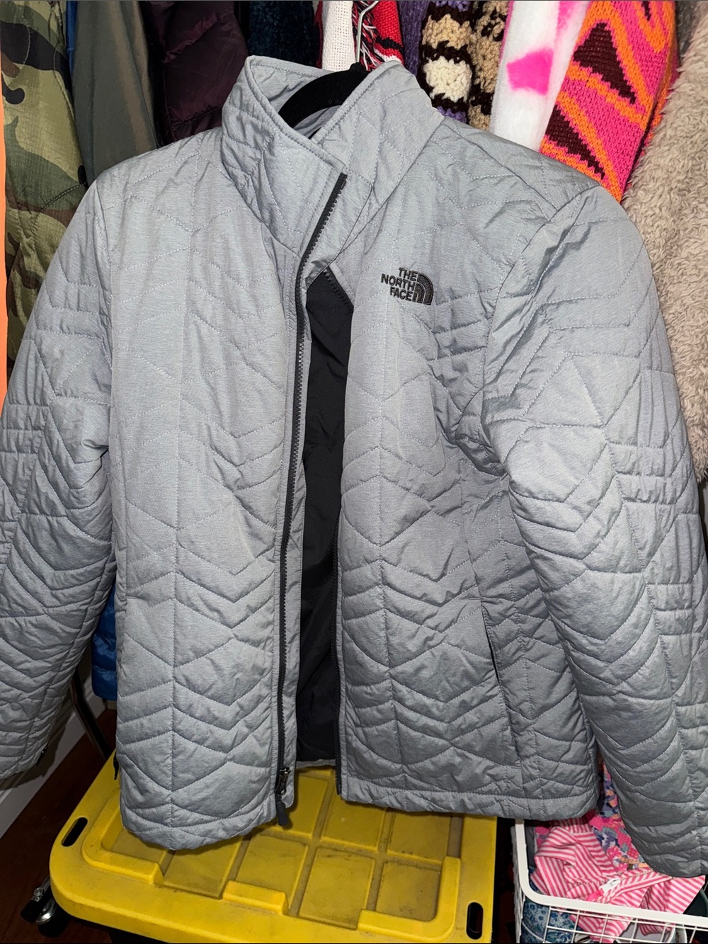The North Face Women's Light Gray Quilted Puffer Jacket